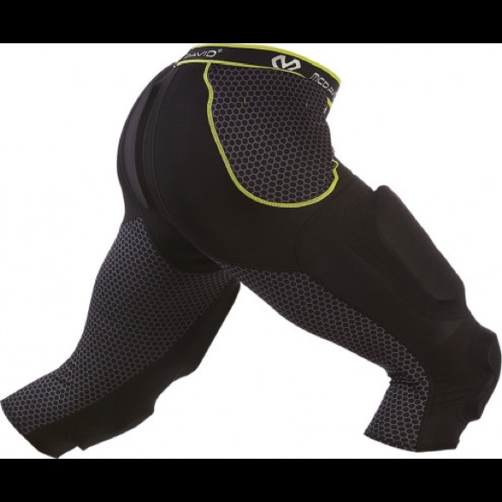 McDavid 7 Pad 3/4 Tight w/HardShell Thigh Guards🏈